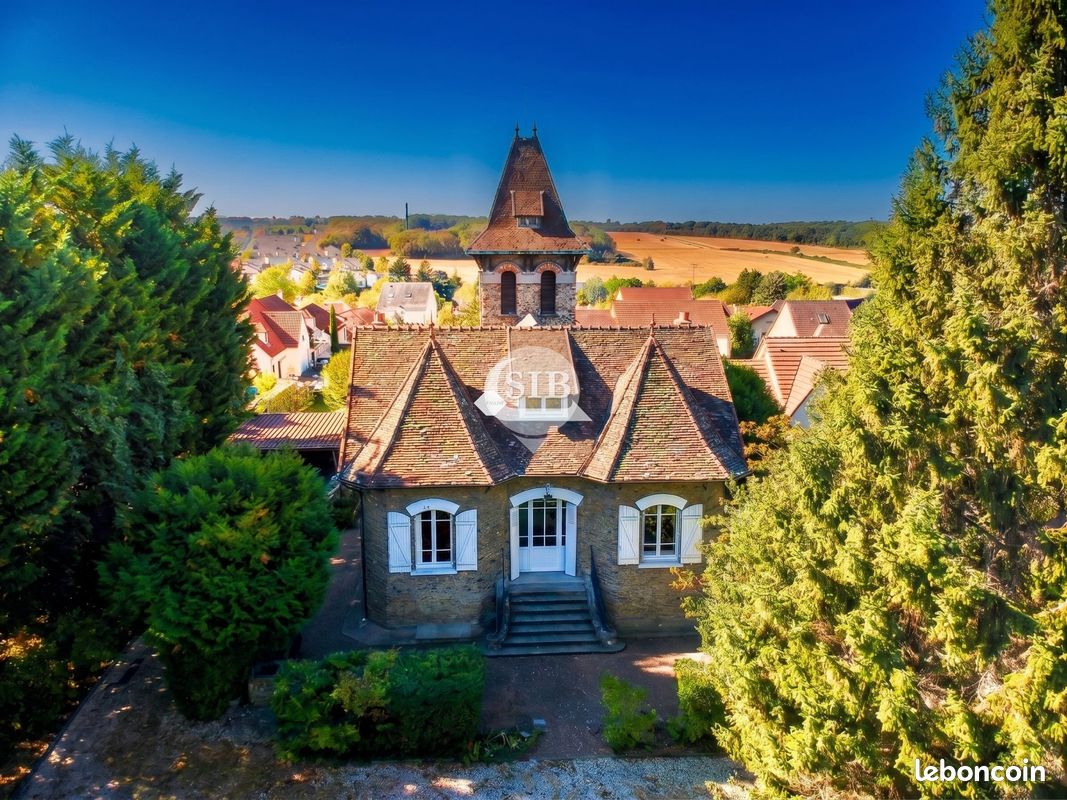 Maison 7 pièces 154 m² · à Brétigny-sur-Orge · 154 m² · 489 000 €