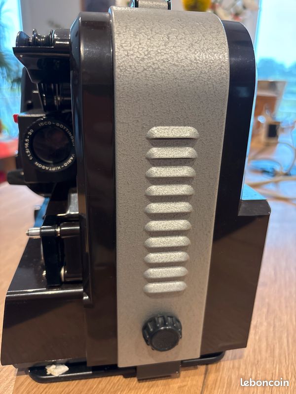 PROJECTEUR DE FILM HEURTIER - S 53 B - (8 ,9.5 ,16 mm