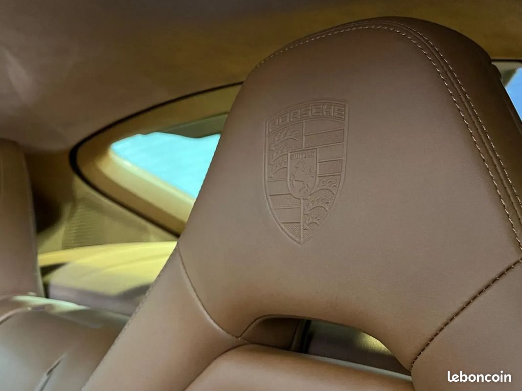 PORSCHE Panamera 462ch 4 E-Hybrid - 2019 - Toit ouvrant - Suivi complet (image 32)