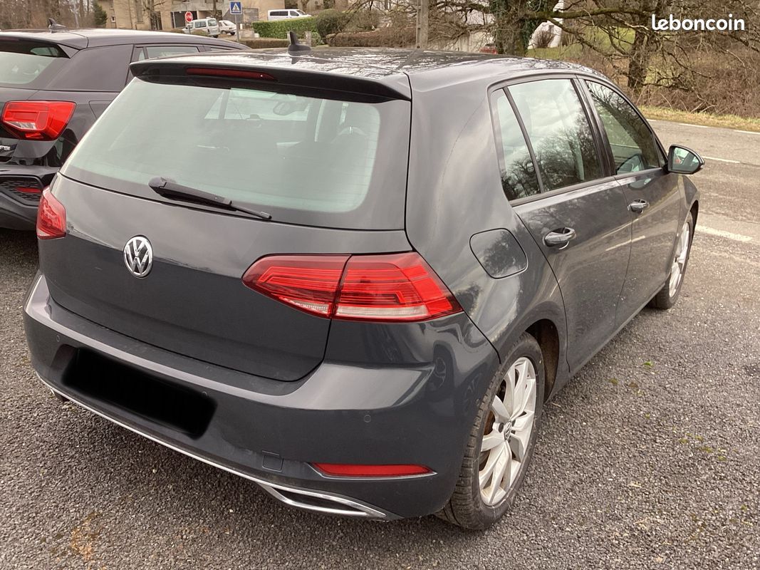 Volkswagen GOLF VII 2,0 TDI 150 ch CARAT DSG 7 (image 6)