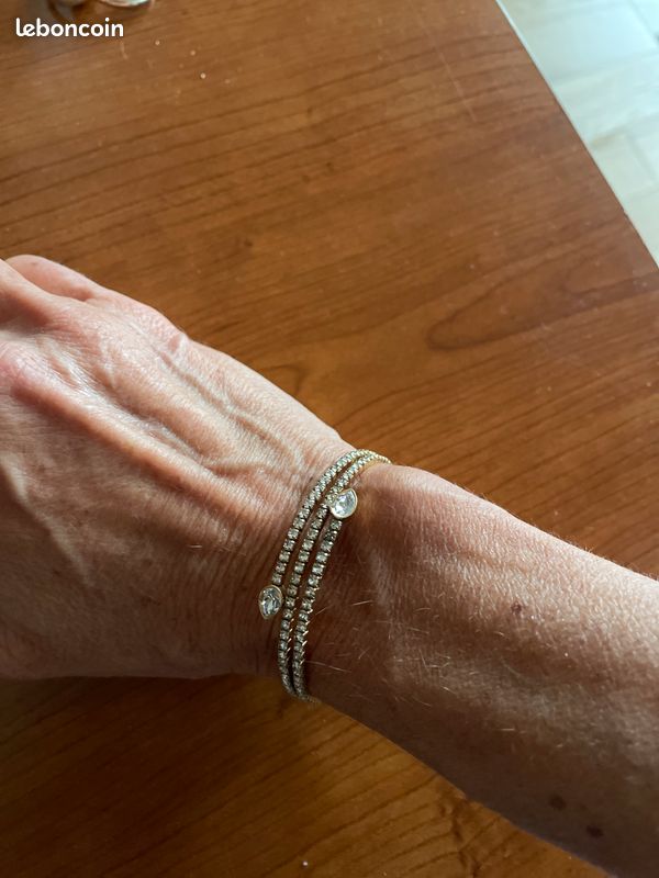 Bracelet (image 2)