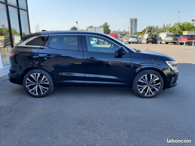Renault AUSTRAL 1.2 E-TECH FULL HYBRID 200CH ICONIC (image 4)