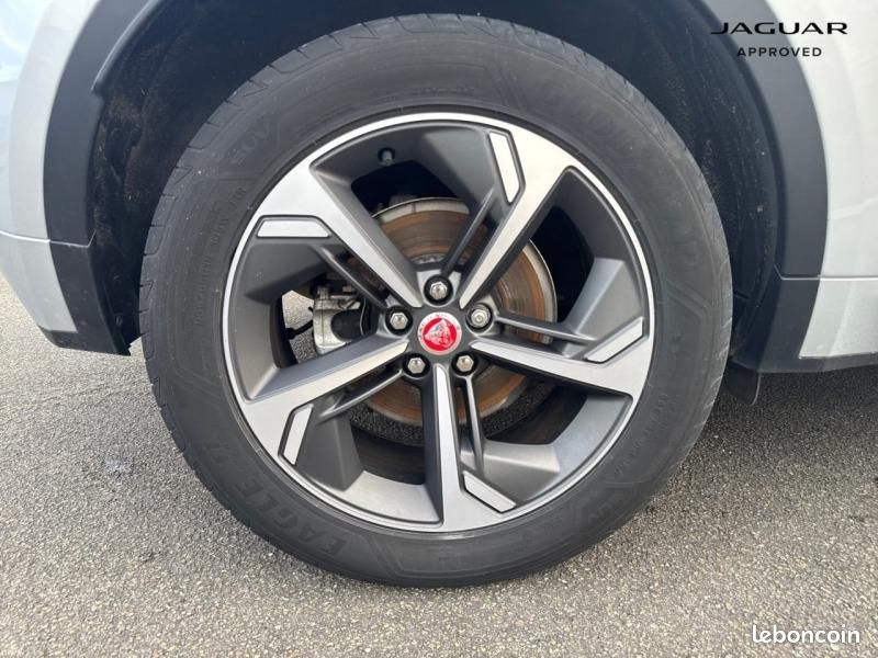 Jaguar E-Pace P200 FlexFuel MHEV R-Dynamic SE BVA AWD (image 18)