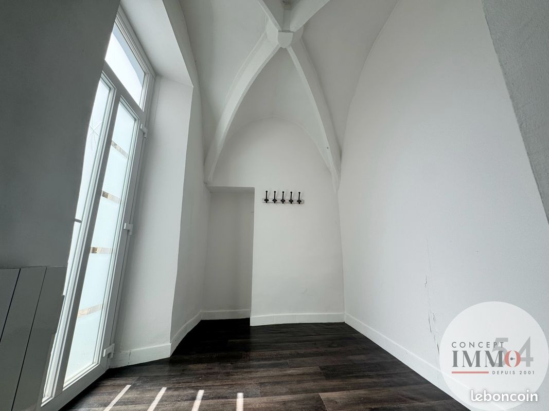 Appartement 2 pièces 62 m² · à Toul · 62 m² · 590 €