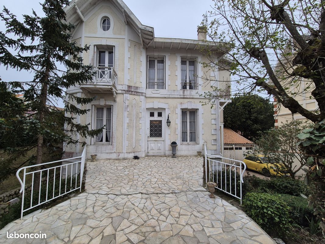 Maison 12 pièces 203 m² · à Royan · 203 m² · 783 000 €
