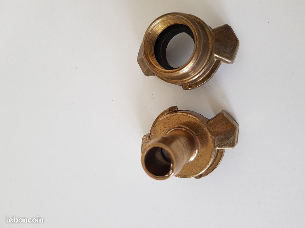 Embout pour tuyau d arrosage (image 2)