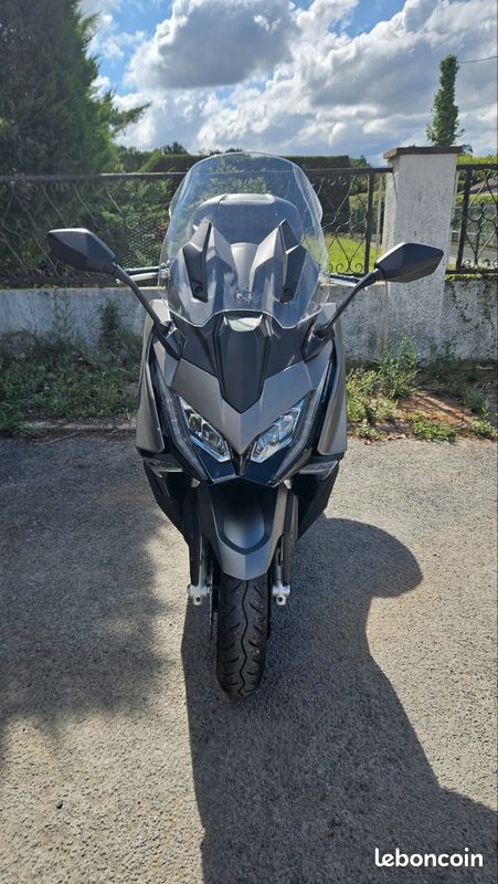 Scooter Kymco AK 550 (image 2)