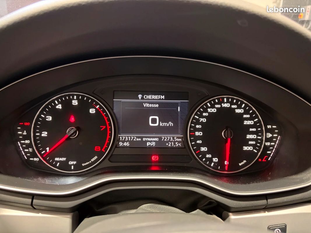 AUDI A4 AVANT 2.0 L TFSI ultra 190 CV S tronic 7 * SUIVI COMPLET AUDI / CARPLAY / HAYON ELECTRIQUE / VIDANGE FAITE POUR LA VENTE (image 20)