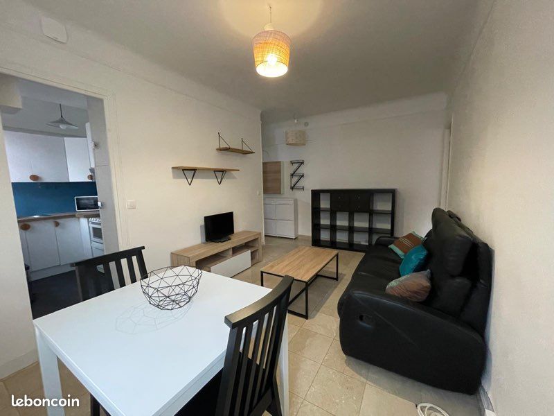Appartement 2 pièces 38 m² · à Issy-les-Moulineaux · 38 m² · 1 250 €