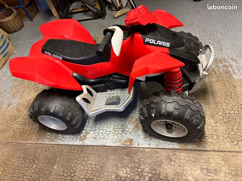 Quad (image 1)