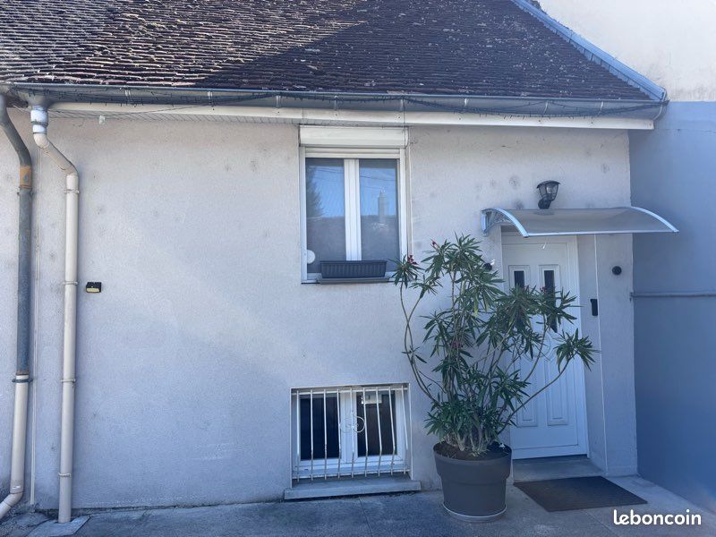 Maison 3 pièces 69 m² · à Bletterans · 69 m² · 137 000 €