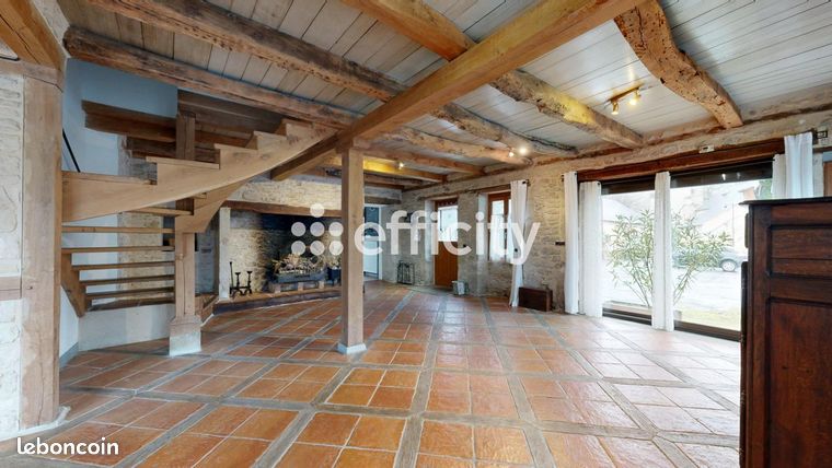 Maison 5 pièces 194 m²