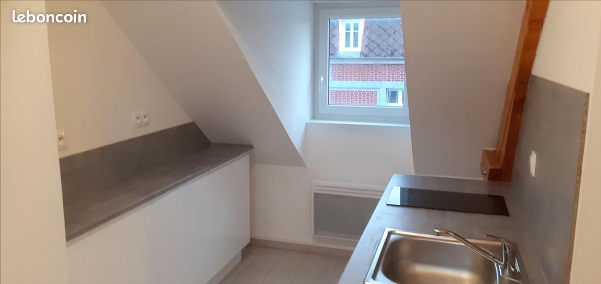 Appartement 1 pièce 10 m² · à Cambrai · 10,5 m² · 300 €/mois