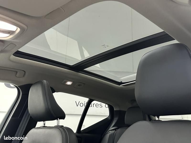 Volvo XC40 B3 163ch Lounge Edition DCT 7 (image 12)