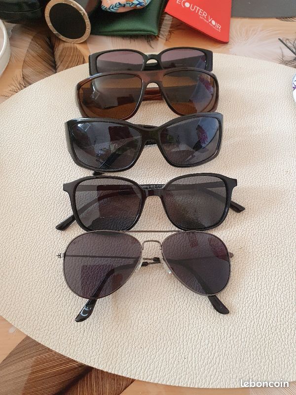 Lunette solaire très bon état lots ou unité (image 1)