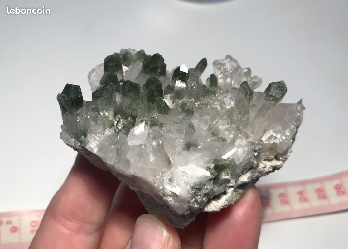 Quartz inclusion chlorite - collection pierre minéraux (image 1)