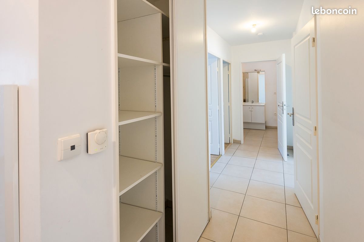 Claix centre – T4 81 m² en RDC – Terrasse 28 m² – Garage (image 9)
