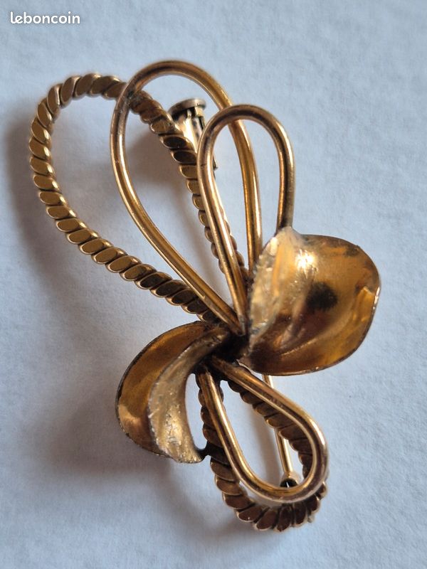Broche Feuille Murat Années 50 - Bijou Vintage Doré - Ornement Manteau Ou Veste
