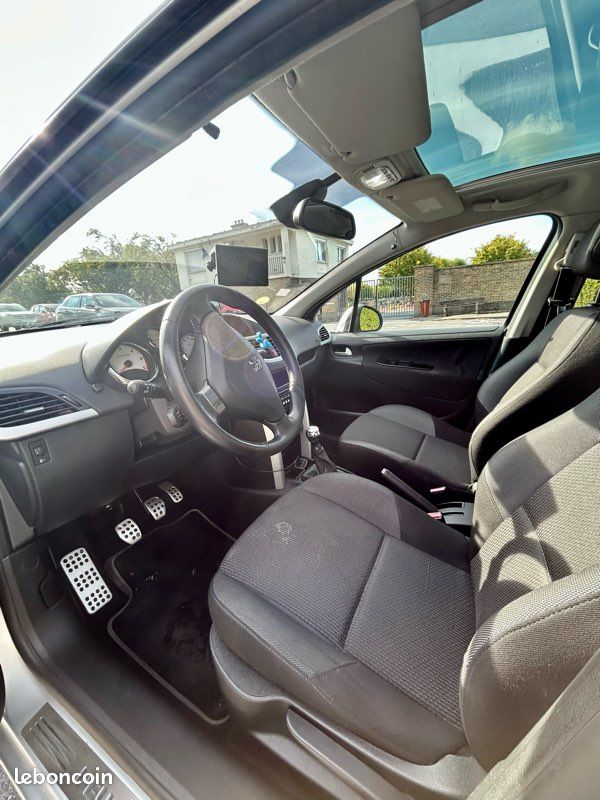 Vendez un Peugeot 207 (image 2)