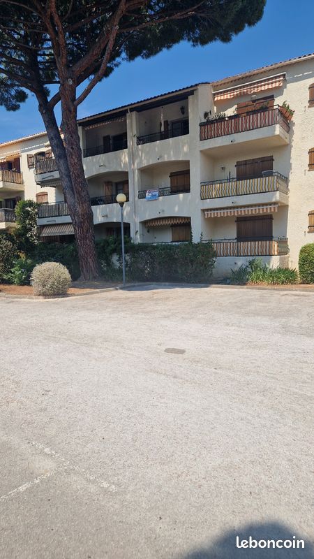 Appartement 2 pièces 50 m² · à Saint-Cyr-sur-Mer · 50 m² · 249 000 €
