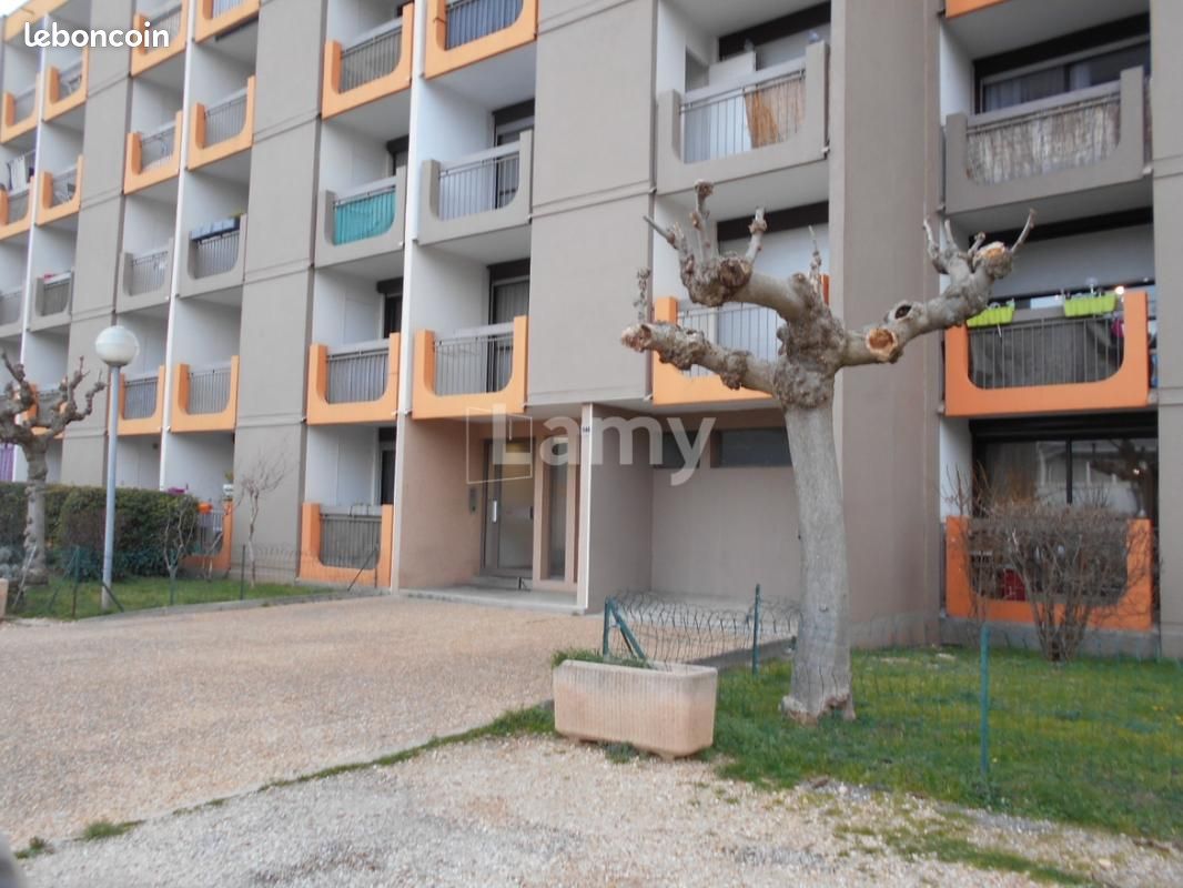 Appartement 55 m² · à Nîmes · 55 m² · 650 €/mois