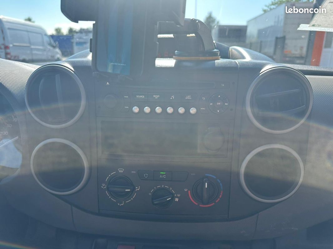 Peugeot Partner 120 L1 1.6 VTI 98 BVM5 PACK CLIM (image 13)