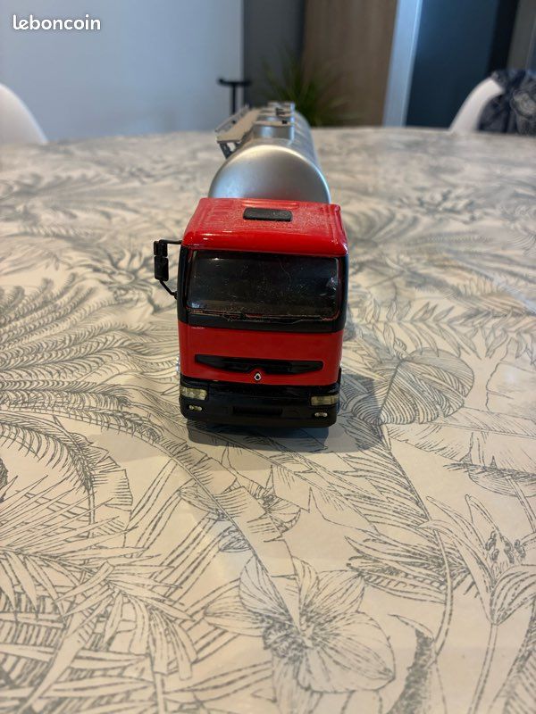 Eligor 1/43 Scania R440 "AS Du Ventoux" - Camion Joyau De Gordes - Noir (Réf 114371)