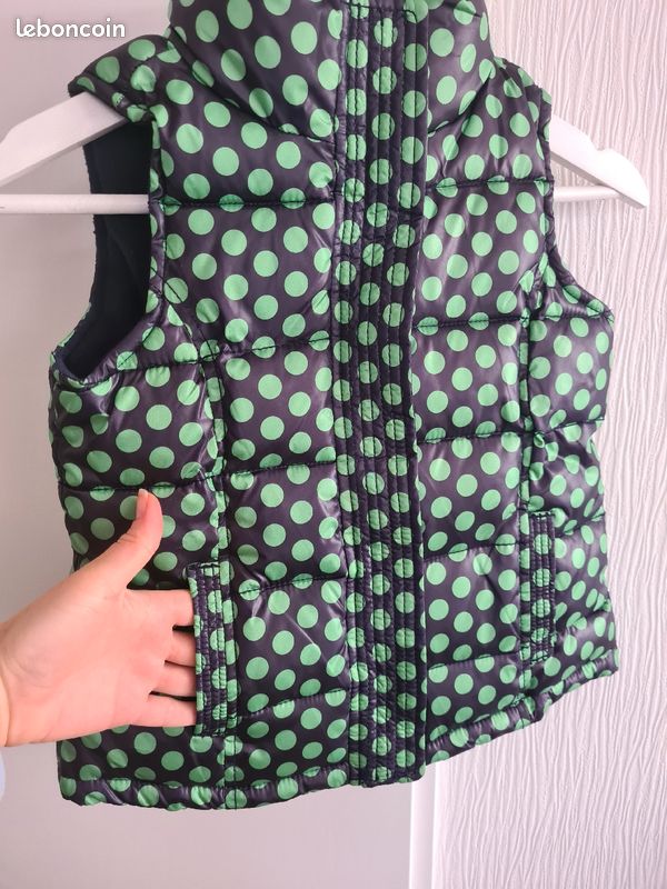 Gilet chaud. Veste sans manches. Neuf avec étiquette. GAP. 4-5ans (image 3)