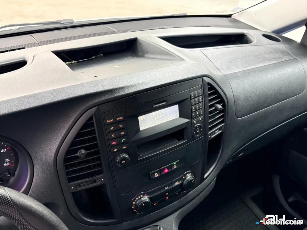 Mercedes Vito Tourer 114 CDI L3 Extra Long - 2.2L 136ch BVM6 (Combi) (image 28)
