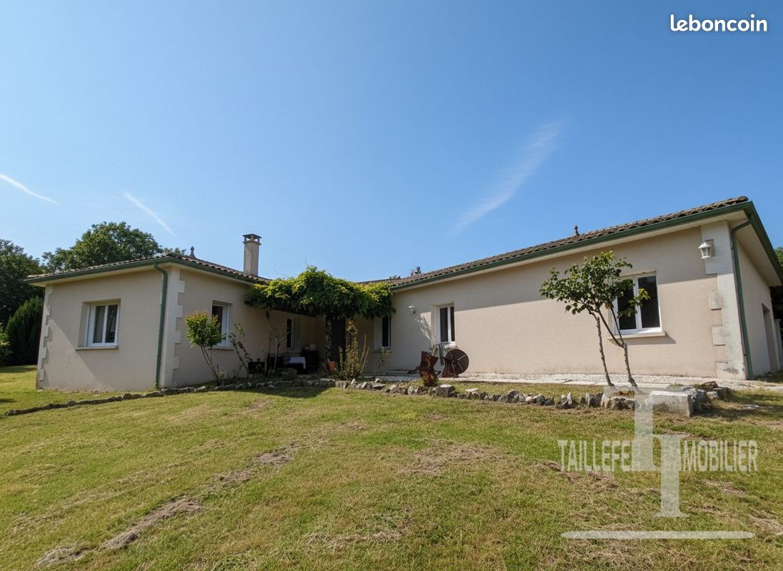 Maison 4 pièces 307 m² · à Périgueux · 307 m² · 450 000 €