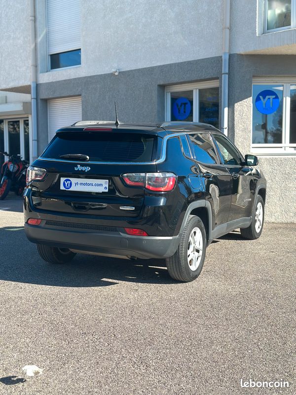 Jeep Compass 1.4L Turbo 140ch Longitude Première Main (image 6)