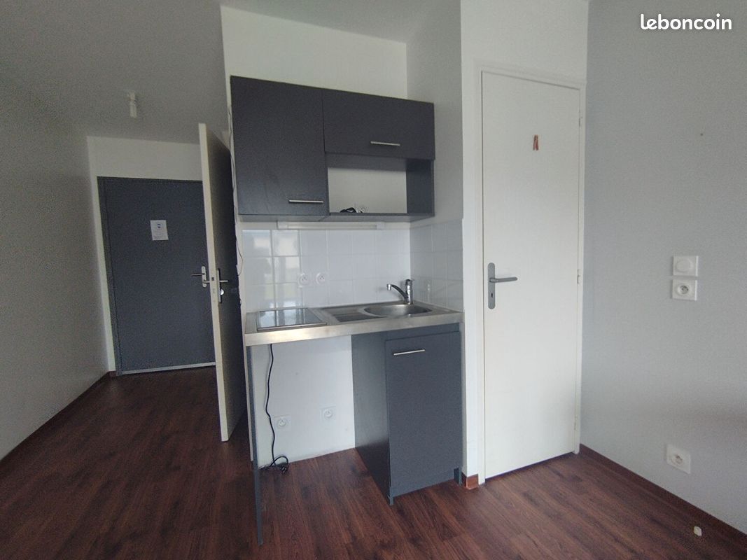 Studio 1 pièce 24 m² (image 2)