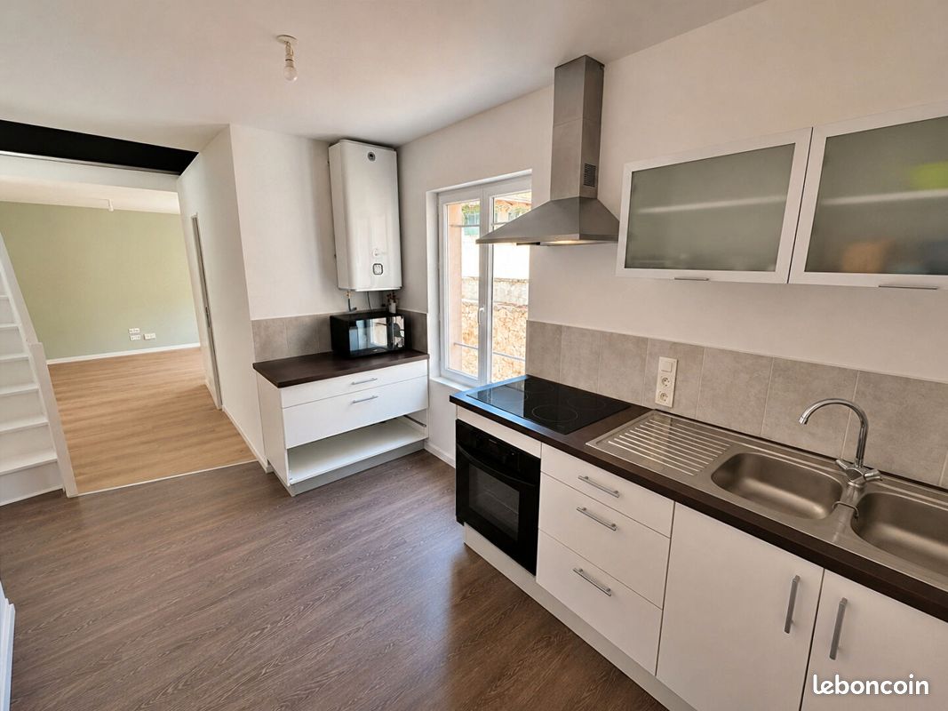 Appartement 2 pièces 33 m² · à Roanne · 33 m² · 540 €/mois