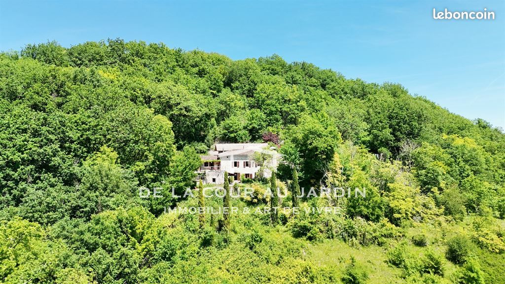 Maison 5 pièces 120 m² · à Montaigu-de-Quercy · 120 m² · 275 000 €