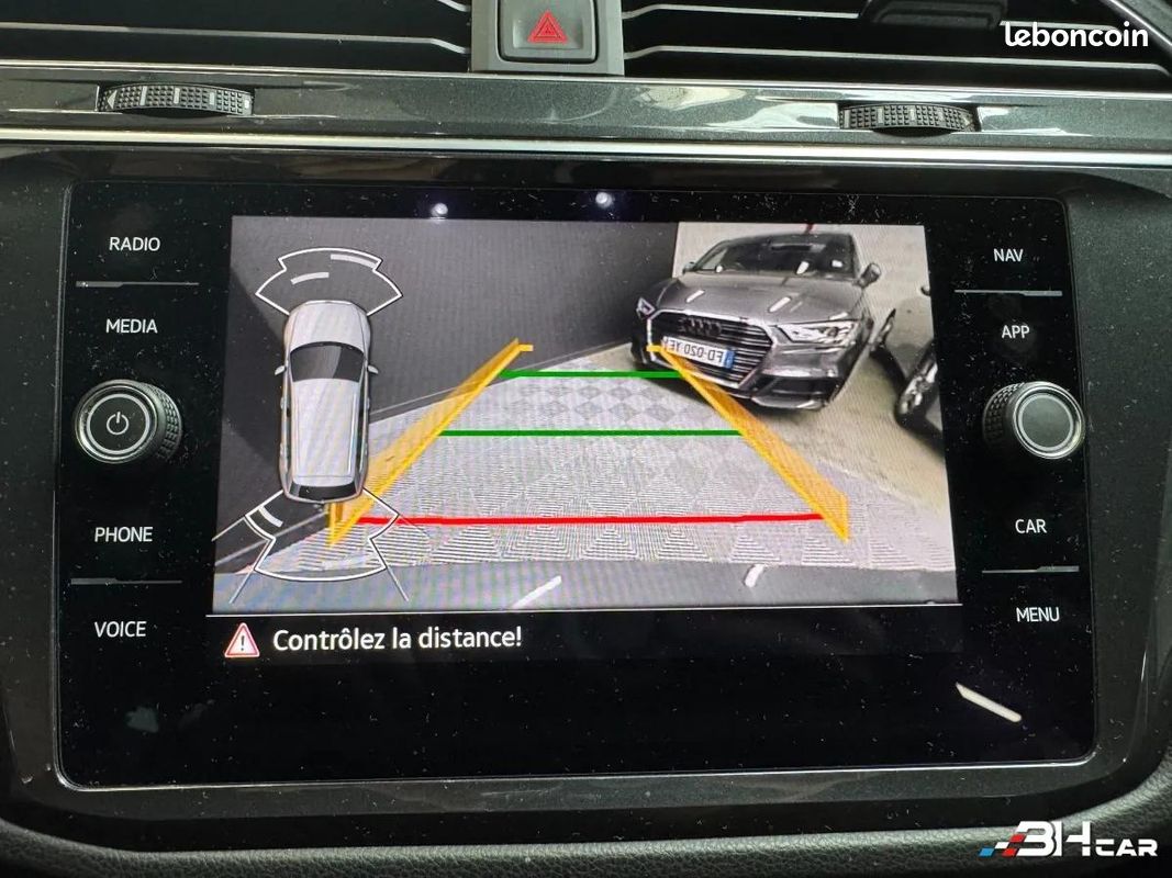 Volkswagen Tiguan 2.0 TDI 150ch BUSINESS DSG 7 / Attelage / (image 15)