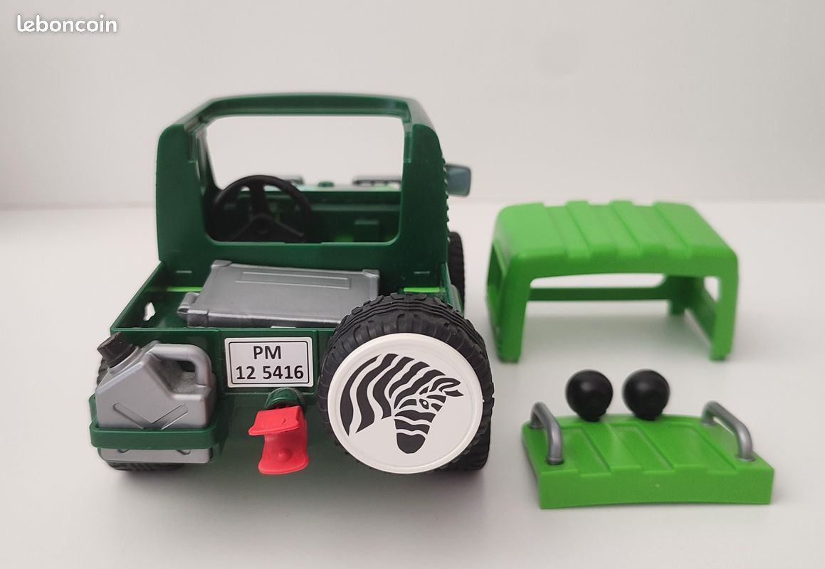 Playmobil Wild Life 5274 vehicule d'exploration avec Animaux de la