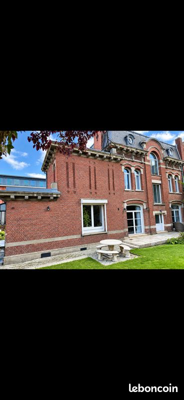 Maison 14 pièces 308 m² · à Lens · 308 m² · 800 000 €