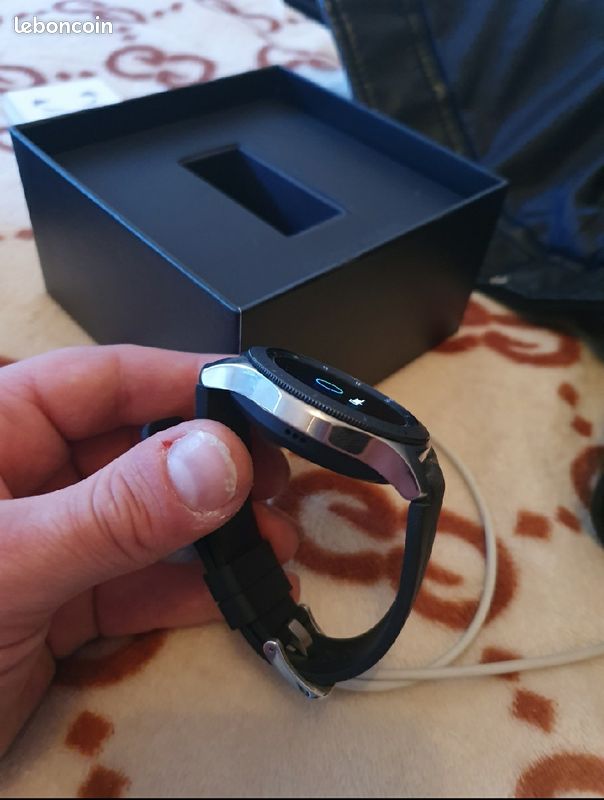 Samsung watch (image 3)