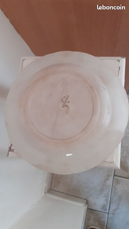 Assiette parlante Les courses en faience de Pexone (image 3)
