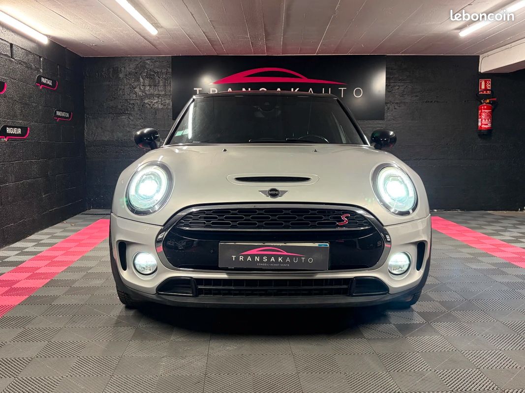 MINI CLUBMAN F54 Cooper SD 190 ch Red Hot Chili | SUIVI COMPLET | TOIT OUVRANT | SIEGES CHAUFFANTS 12580 (image 4)