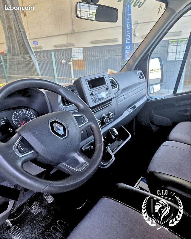RENAULT MASTER BENNE 165cv – PACK CHANTIER RENFORCÉ (image 2)