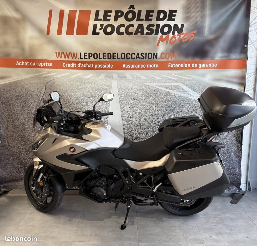 Honda NT 1100 - NT 1100 DCT - NT1100 - NT1100DCT - Motos