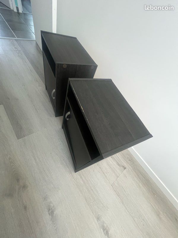 Table de chevet (image 2)
