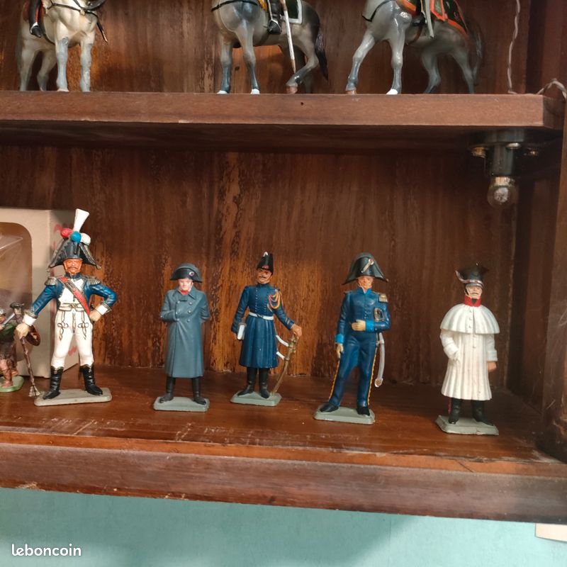 Pantalon Pompier Figurine Historique Premier Empire - Carabinier à Cheval De La Garde Impériale - Plomb Peint Main - 1980 Pelle Militaire