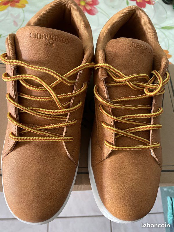 Baskets hommes marque Chevignon pointure 42 neuves (image 3)