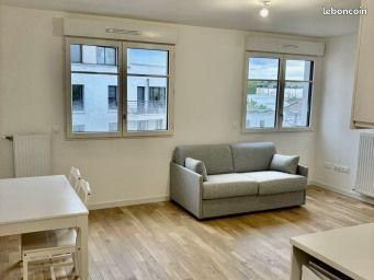 Appartement 1 pièce 29 m² · à Maisons-Alfort · 29 m² · 990 €