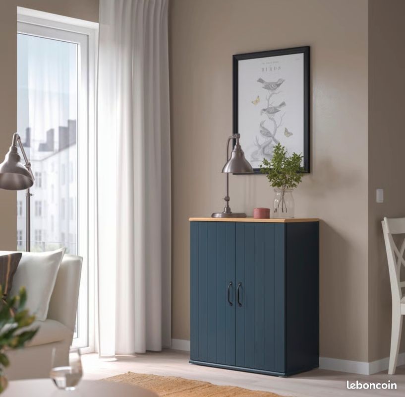 SKRUVBY
Armoire avec portes (image 5)