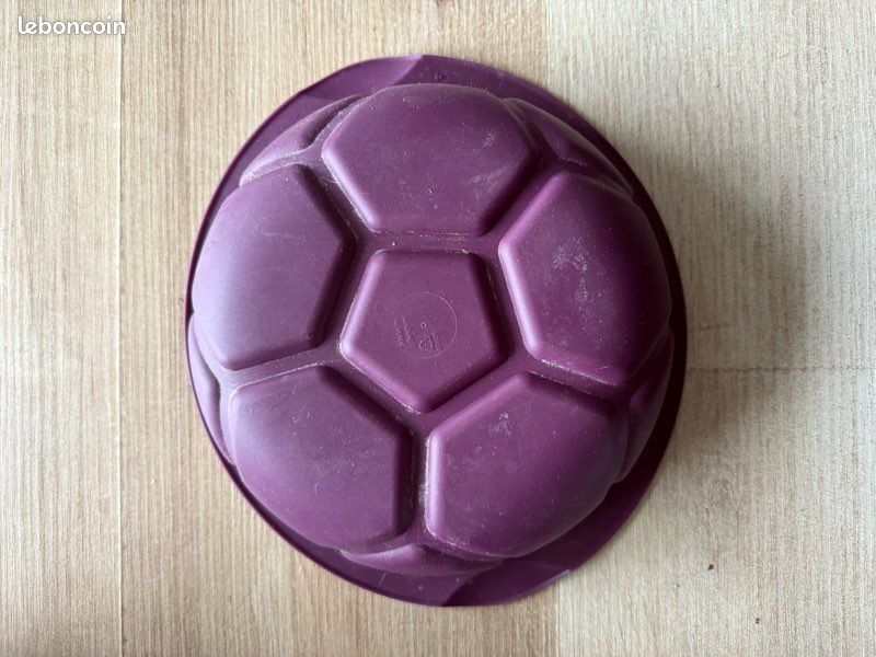 Moule à Gâteau Tupperware Foot - Pourpre - Rectangle 30 Cm - Neuf