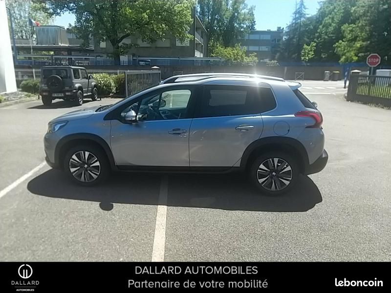 Peugeot 2008 1.2 PureTech 130ch E6.c Allure S&S EAT6 6cv (image 4)