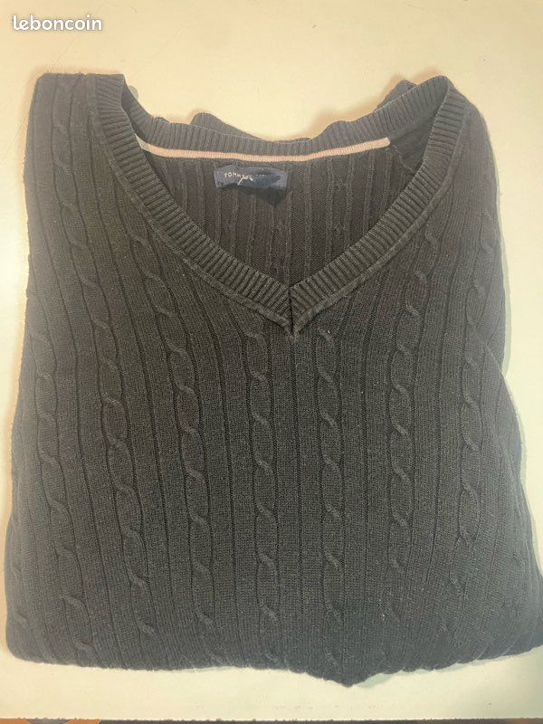 Pull tommy Hilfiger torsadée noir (image 1)